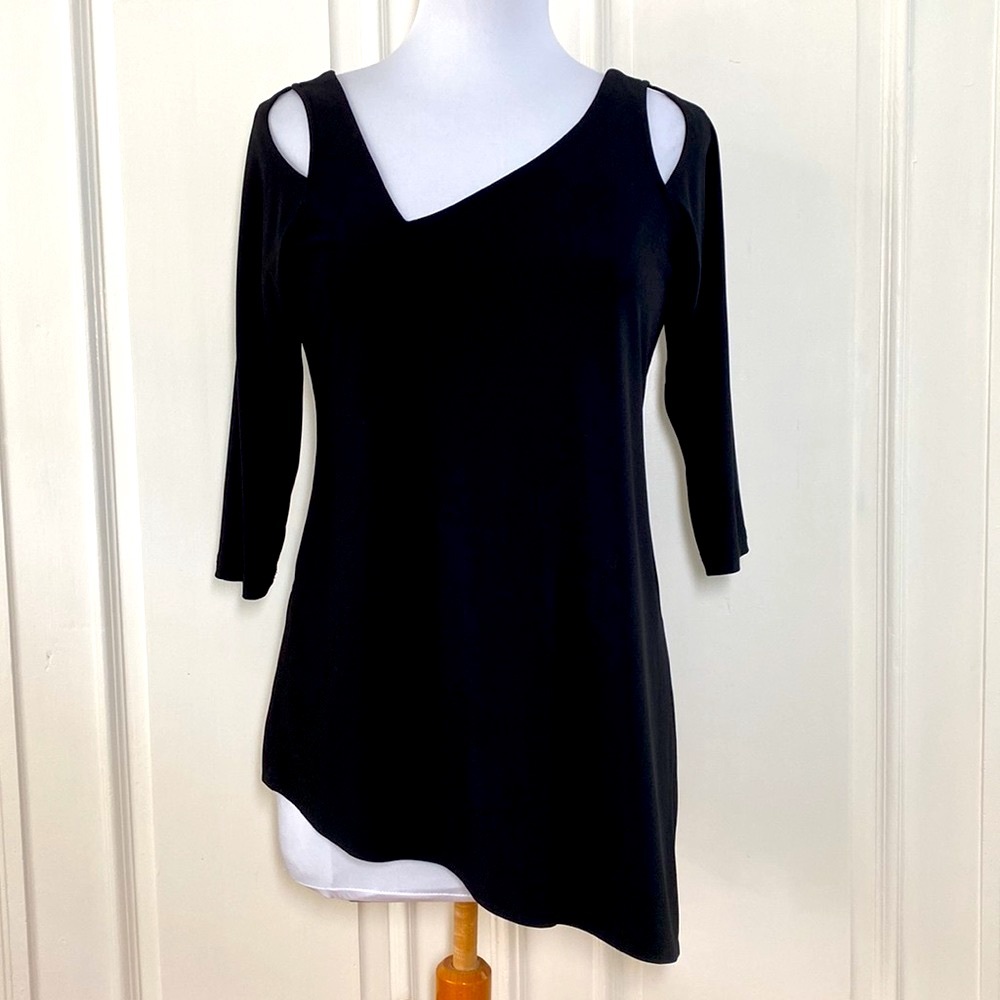 Sympli Cold Shoulder Asymmetrical V-Neck 3/4 Sleeve Black Size 8
